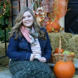 Meet your Posher, Sharon